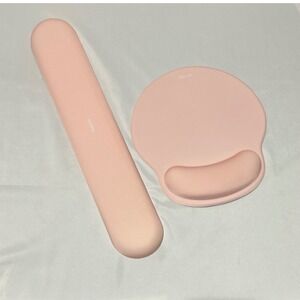Mosiso Ergonomic Wrist and‎ Keyboard Rest Light Pink Silicone Comfort 2 pc set